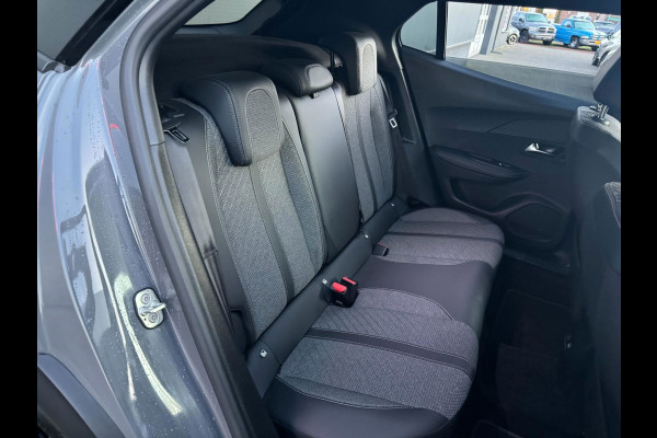 Peugeot 2008 1.2 EAT8 130PK Allure /1e eig. /Adap. Cruis /Stoelverw /v+a camera