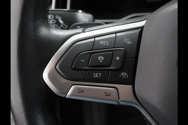 Volkswagen Polo 1.0 TSI R-Line DSG Navigatie App Connect Climate Control DAB LED Parkeer sensoren Cruise control adaptive Lichtmetalen velgen