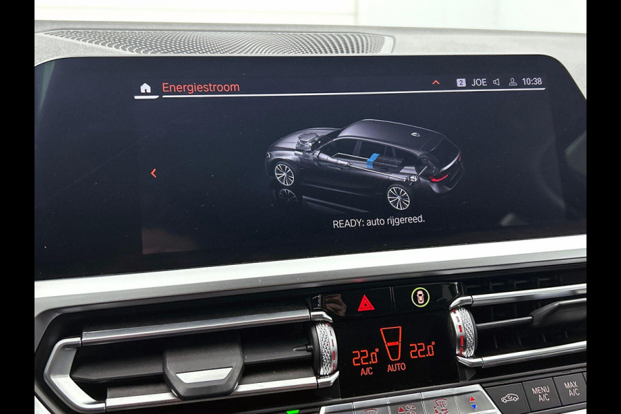 BMW 3 Serie Touring 330e High Executive Black Line | Sport Line | TREKHAAK | CARPLAY