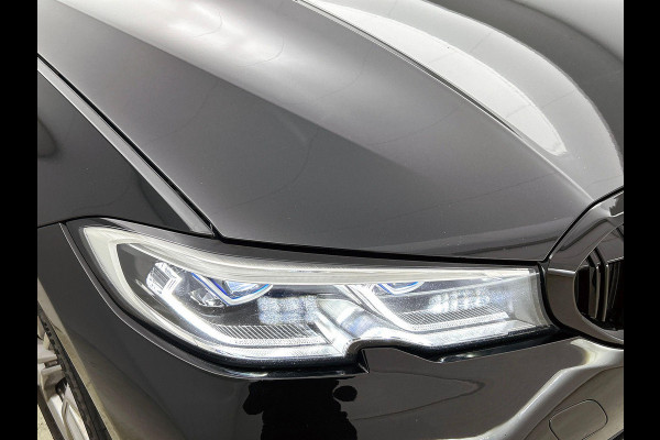 BMW 3 Serie Touring 330e High Executive Black Line | Sport Line | TREKHAAK | CARPLAY