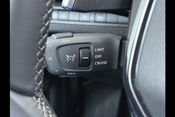 Peugeot 3008 1.6 HYbrid 225 Active Pack Business VAN €26.900,- NU VOOR SLECHTS €23.877,- Uw LENTEVOORDEEL €3.023,- |PHEV| RIJKLAAR!| DODE HOEK SENSOR| ACHTERUITRIJCAMERA| STANDKACHEL| INCL. 12 MND BOVAG GARANTIE|