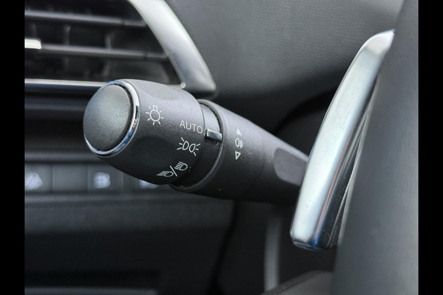 Peugeot 3008 1.6 HYbrid 225 Active Pack Business VAN €26.900,- NU VOOR SLECHTS €23.877,- Uw LENTEVOORDEEL €3.023,- |PHEV| RIJKLAAR!| DODE HOEK SENSOR| ACHTERUITRIJCAMERA| STANDKACHEL| INCL. 12 MND BOVAG GARANTIE|