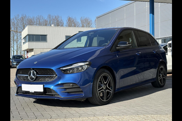Mercedes-Benz B-Klasse 250 e Star Edition AMG Line | PHEV | Stoelverwarming | Camera | Sportstoelen | Climate control | BTW verrekenbaar