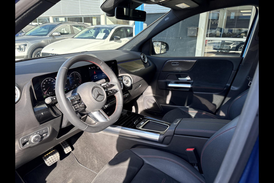 Mercedes-Benz B-Klasse 250 e Star Edition AMG Line | PHEV | Stoelverwarming | Camera | Sportstoelen | Climate control | BTW verrekenbaar