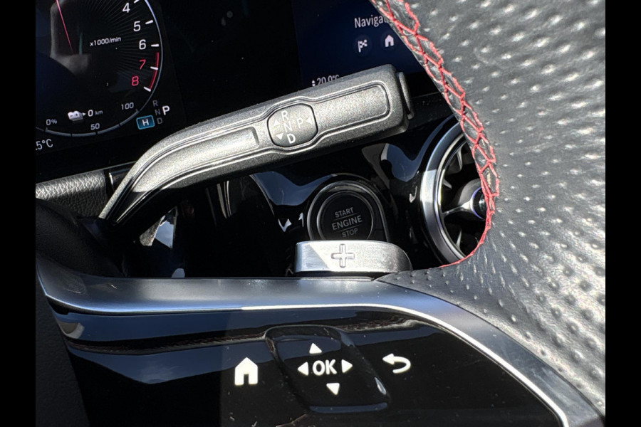 Mercedes-Benz B-Klasse 250 e Star Edition AMG Line | PHEV | Stoelverwarming | Camera | Sportstoelen | Climate control | BTW verrekenbaar