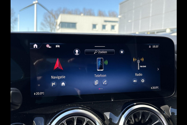 Mercedes-Benz B-Klasse 250 e Star Edition AMG Line | PHEV | Stoelverwarming | Camera | Sportstoelen | Climate control | BTW verrekenbaar