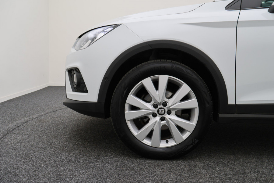 Seat Arona 1.0 TSI Style Business Intense Camera, Keyless, Apple Carplay, Trekhaak, ACC