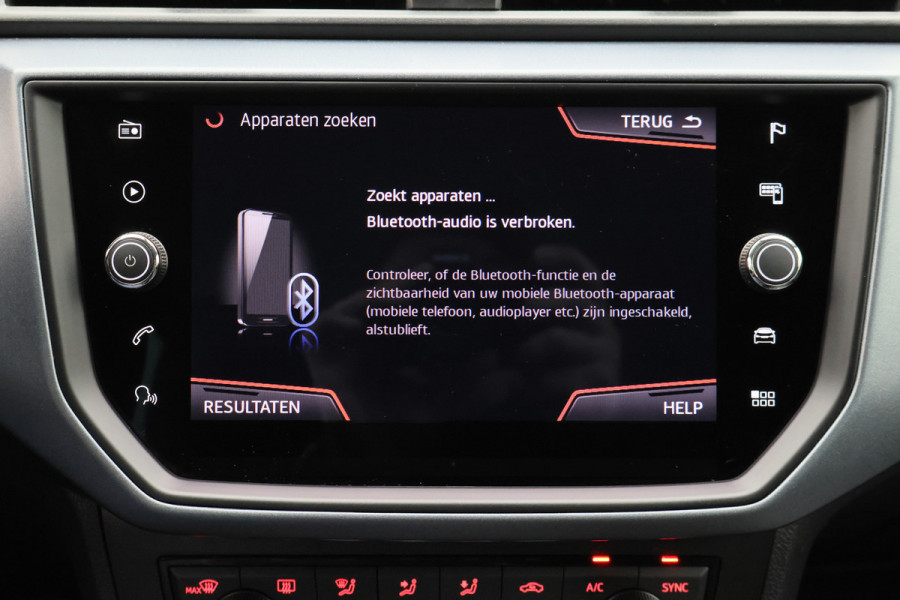 Seat Arona 1.0 TSI Style Business Intense Camera, Keyless, Apple Carplay, Trekhaak, ACC