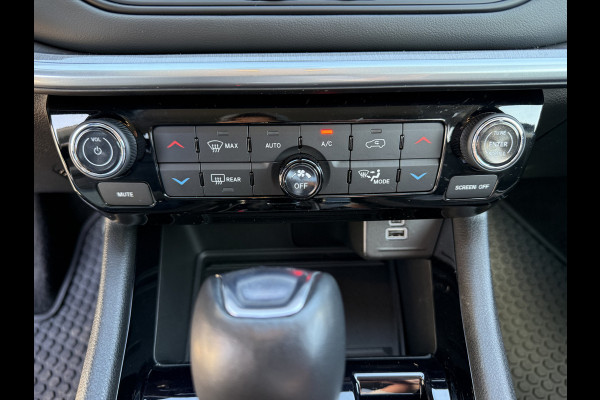 Jeep Compass 4xe 240 Plug-in Hybrid Electric S Summit Full option