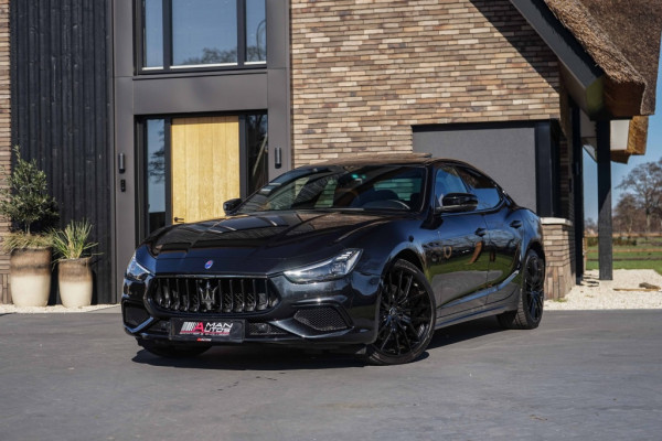 Maserati Ghibli 2.0 MHEV GranSport GT 330PK Pano/B&W/21"/Sport-seats/Full-Nero