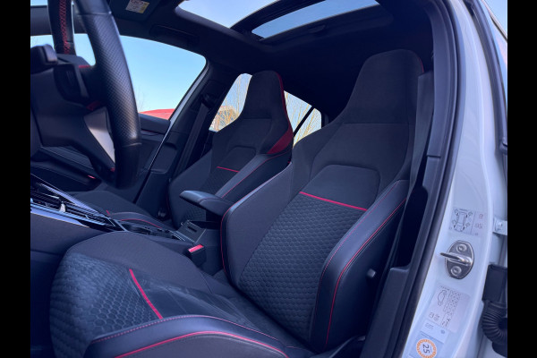 Volkswagen Golf 2.0 TSI GTI Clubsport Akra/Pano/ACC