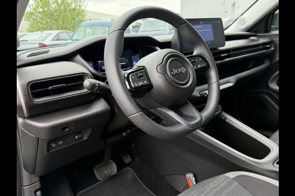 Jeep Avenger BWJ 12-2023 | 157PK Longitude 54 kWh AUTOMAAT | | NAVI | CLIMA | CRUISE | CARPLAY | KEYLESS | PDC | LMV | PRIVACY GLASS |
