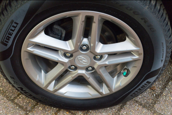 Hyundai Kona 1.0T Comfort TREKHAAK|CRUISE|PARKEERSENSOREN