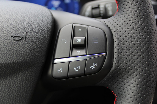 Ford Kuga 2.5-225pk Plug-in Hybrid ST-Line X. Hybride rijden voor een reële prijs ! Autm. airco dual, side- en lane assist, adaptieve cruise cntrl, camera v+a, stoel- en voorraamverw., elektr. achterklep, metallic lak, navigatie, telefoonvoorb.