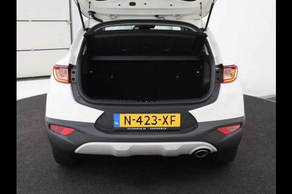 Kia Stonic 1.0 T-GDi MHEV DynamicPlusLine | Adaptive cruise | Carplay | Camera | Keyless | Climate control | DAB | Navigatie | Bluetooth | Parkeerhulp