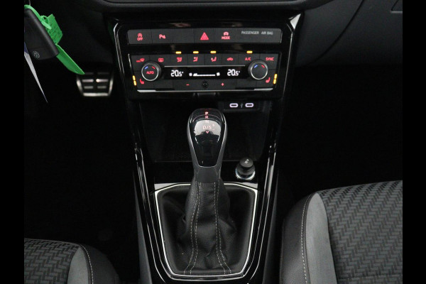 Volkswagen T-Cross 1.0 TSI Style Business R | Stoelverwarming | Camera | Adaptive cruise | Virtual Cockpit | Climate control | Full LED | Navigatie | DAB | Parkeerhulp