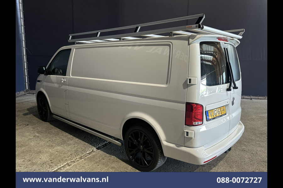 Volkswagen Transporter 2.0 TDI R line L2H1 Euro6 Airco | Camera | LM Velgen | Leder | Imperiaal | Apple Carplay Android Auto, Sidebars, Bijrijdersbank