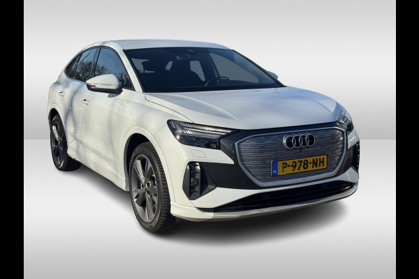 Audi Q4 Sportback e-tron 40 Launch edition Advanced 77 kWh / SOH 93,8% / CarPlay / Matrix LED / Sportstoelen / Sonos Audio / Virtual Cockpit / Parkeerhulp V+A / Intr.voorverwarming / Stoelverwarming / DAB / Cruise Control
