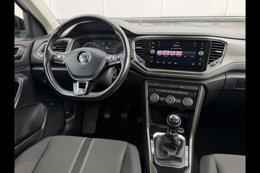 Volkswagen T-Roc 1.0 TSI Style Business | Adaptive Cruise | Climate | Carplay | DAB | Navi