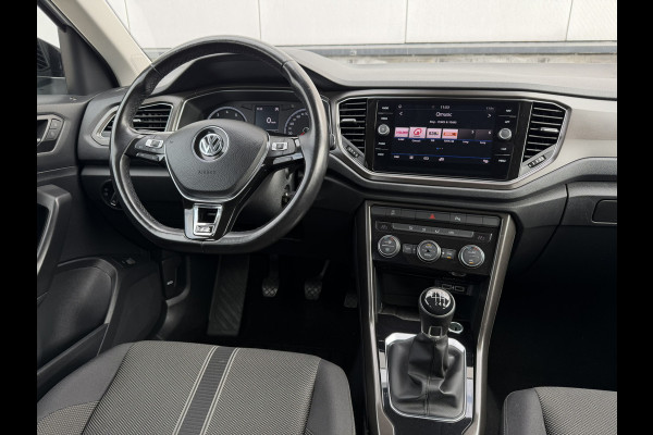 Volkswagen T-Roc 1.0 TSI Style Business | Adaptive Cruise | Climate | Carplay | DAB | Navi