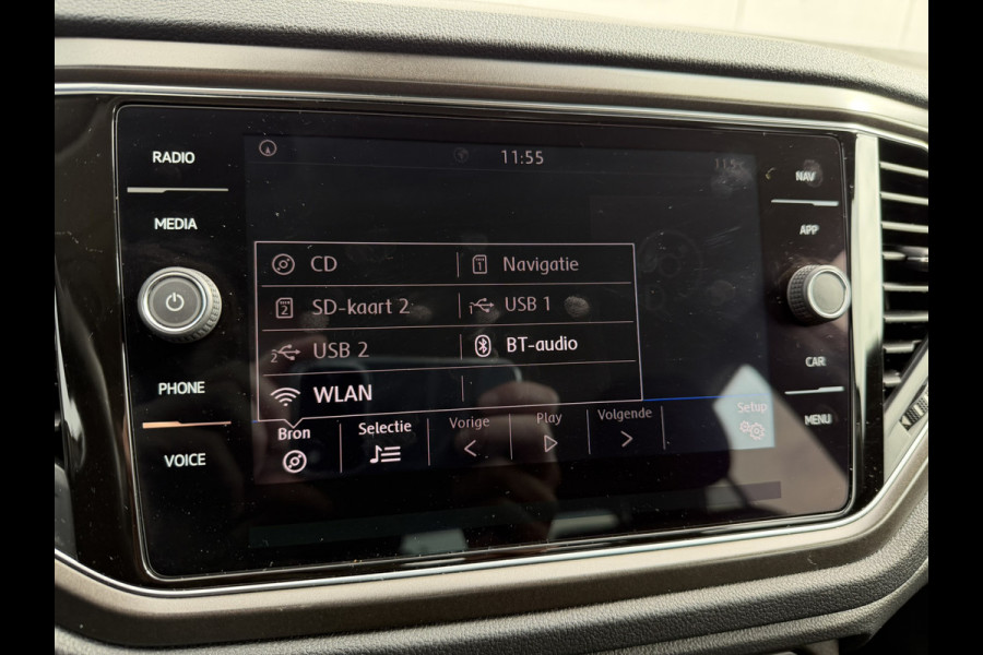 Volkswagen T-Roc 1.0 TSI Style Business | Adaptive Cruise | Climate | Carplay | DAB | Navi