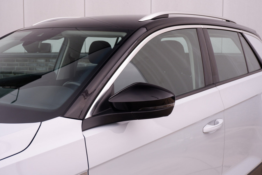 Volkswagen T-Roc 1.0 TSI Style Business | Adaptive Cruise | Climate | Carplay | DAB | Navi