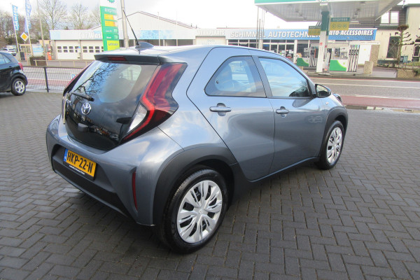 Toyota Aygo X 1.0 VVT-i S-CVT Play Automaat