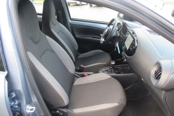 Toyota Aygo X 1.0 VVT-i S-CVT Play Automaat