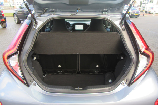 Toyota Aygo X 1.0 VVT-i S-CVT Play Automaat