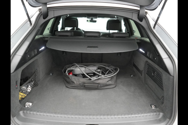 Audi A6 Avant 55 TFSI e quattro S Competition PHEV 367pk Dealer O.H. | 2x S-Line | Trekhaak Af Fabriek | Panodak | 360 Camera | Bang & Olufsen | Adaptive Cruise | Sportstoelen Memory & Verwarmd | Apple Carplay | Keyless | Stuur Verwarmd | Virtual | Navigatie | Plug In Hybrid