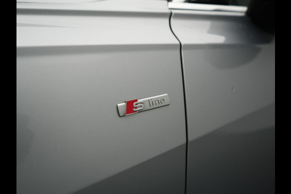 Audi A6 Avant 55 TFSI e quattro S Competition PHEV 367pk Dealer O.H. | 2x S-Line | Trekhaak Af Fabriek | Panodak | 360 Camera | Bang & Olufsen | Adaptive Cruise | Sportstoelen Memory & Verwarmd | Apple Carplay | Keyless | Stuur Verwarmd | Virtual | Navigatie | Plug In Hybrid