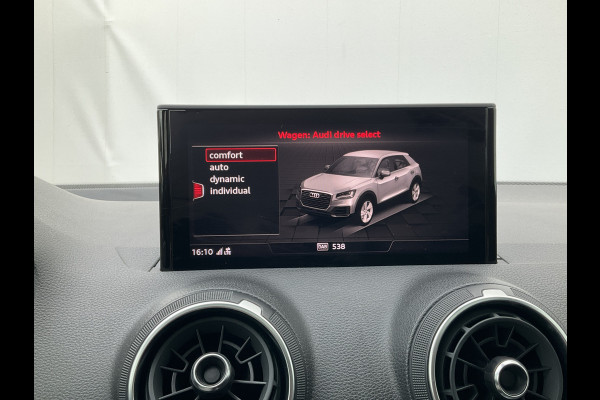 Audi Q2 1.6 TDI Sport Pro Line Pano.dak Leer Virtual DAB Trekhaak