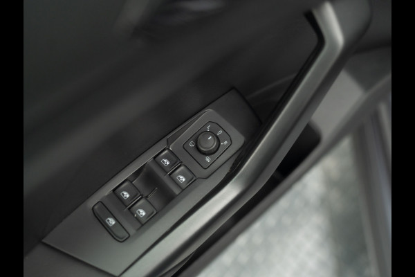 Volkswagen T-Cross 1.0 TSI Life Edition | Keyless | Camera | Stoelverw. | Prijs Rijklaar!!