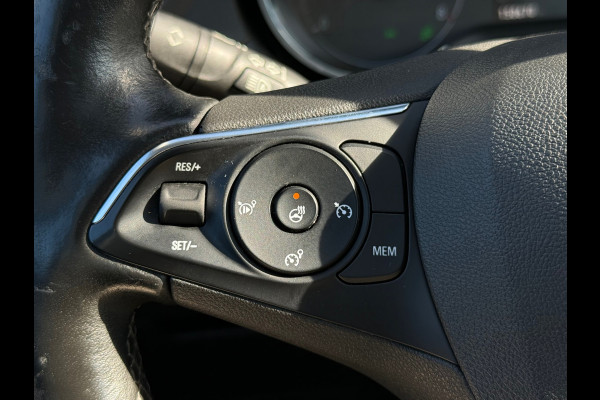 Opel Grandland X 1.2 Turbo PANO / CARPLAY / CAMERA / AUTOMAAT / STUURVERWARMING / WINTERPAKKET /