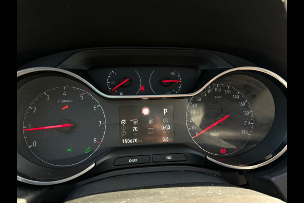 Opel Grandland X 1.2 Turbo PANO / CARPLAY / CAMERA / AUTOMAAT / STUURVERWARMING / WINTERPAKKET /