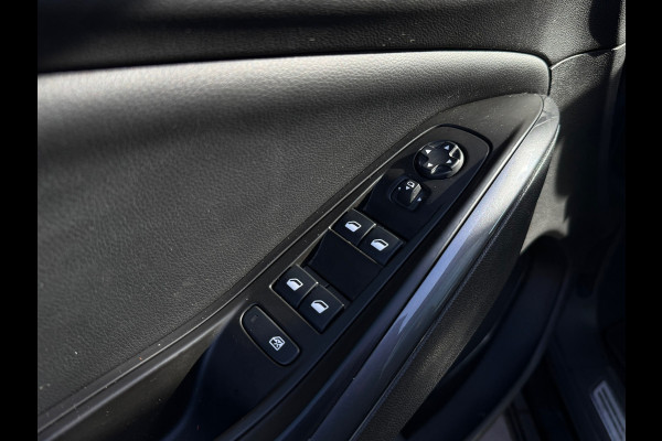 Opel Grandland X 1.2 Turbo PANO / CARPLAY / CAMERA / AUTOMAAT / STUURVERWARMING / WINTERPAKKET /