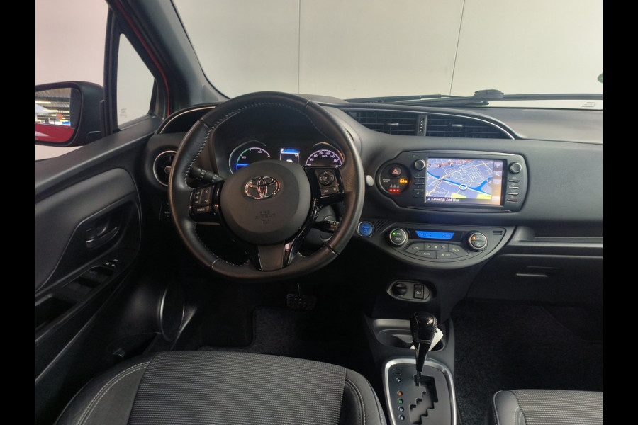 Toyota Yaris 1.5 Hybrid Energy Plus Automaat uit 20218 Rijklaar + 12 maanden Bovag-garantie Henk Jongen Auto's in Helmond,  al 50 jaar service zoals 't hoort!