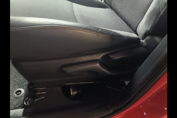 Toyota Yaris 1.5 Hybrid Energy Plus Automaat uit 20218 Rijklaar + 12 maanden Bovag-garantie Henk Jongen Auto's in Helmond,  al 50 jaar service zoals 't hoort!