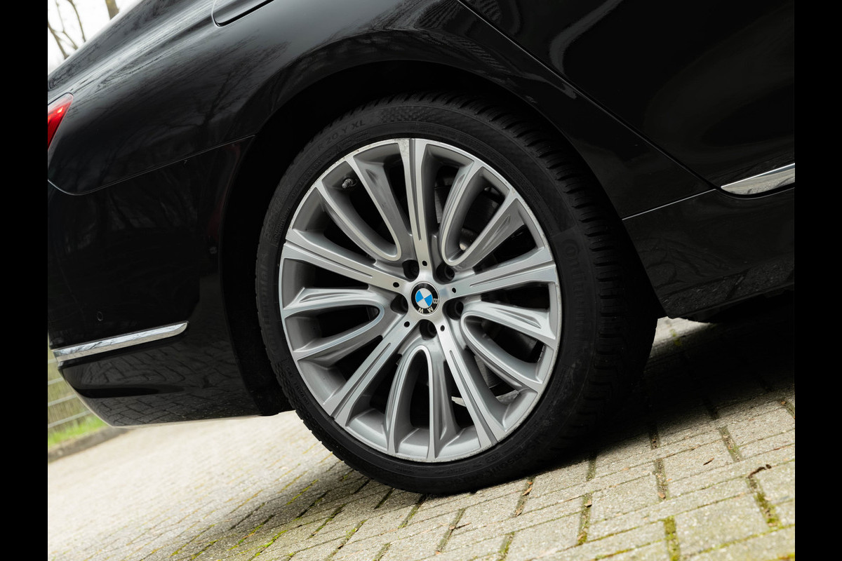 BMW 7 Serie 745e - Individual - Stoelventilatie + Massage - Driving Ass Prof - Active Steering