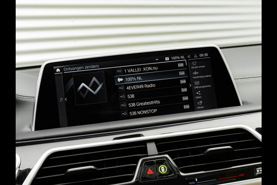 BMW 7 Serie 745e - Individual - Stoelventilatie + Massage - Driving Ass Prof - Active Steering