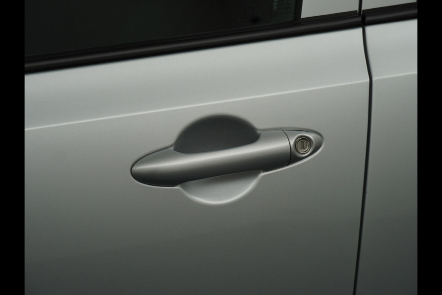 Kia Picanto 1.0 DPI DynamicLine Airco - Apple Carplay/Android Auto - Cruise Control - Navigatie - Achteruitrijcamera - Virena Zekerheidspakket €895,-