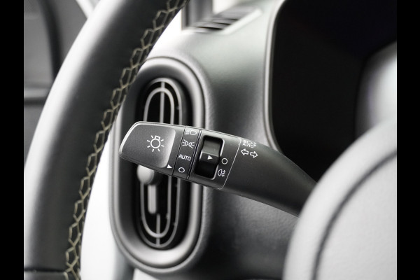 Kia Picanto 1.0 DPI DynamicLine Airco - Apple Carplay/Android Auto - Cruise Control - Navigatie - Achteruitrijcamera - Virena Zekerheidspakket €895,-