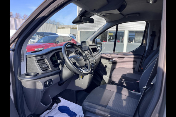 Ford Transit Custom 320 2.0 TDCI L2H1 Limited DC ZUID 130pk | 5pers. | Sync 3 Navigatie | Stoelverwarming | Sidebars