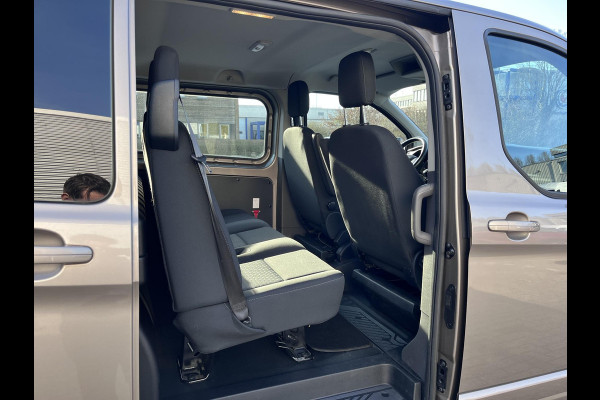 Ford Transit Custom 320 2.0 TDCI L2H1 Limited DC ZUID 130pk | 5pers. | Sync 3 Navigatie | Stoelverwarming | Sidebars