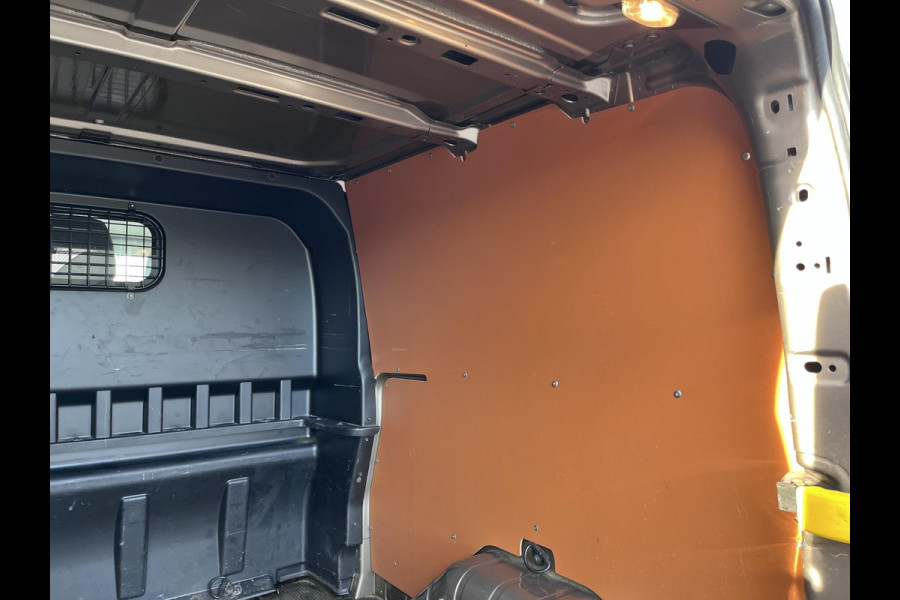 Ford Transit Custom 320 2.0 TDCI L2H1 Limited DC ZUID 130pk | 5pers. | Sync 3 Navigatie | Stoelverwarming | Sidebars