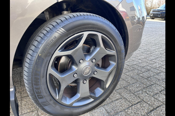 Ford Transit Custom 320 2.0 TDCI L2H1 Limited DC ZUID 130pk | 5pers. | Sync 3 Navigatie | Stoelverwarming | Sidebars