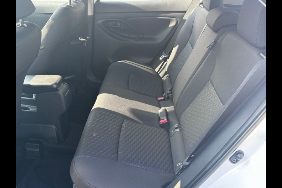 Toyota Yaris Cross 1.5 HYBRIDE 115pk Stoelverw.