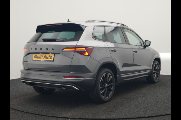 Škoda Karoq 1.5 TSI ACT Sportline Business FACELIFT MODEL DSG 150pk | Adaptive Cruise | Camera | Matrix LED | RS Sportstoelen Verwarmd | 18"L.M | Adaptive Onderstel | Keyless | Sfeerverlichting | Apple Carplay | Virtual | Navigatie | DAB |