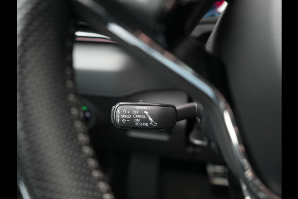 Škoda Karoq 1.5 TSI ACT Sportline Business FACELIFT MODEL DSG 150pk | Adaptive Cruise | Camera | Matrix LED | RS Sportstoelen Verwarmd | 18"L.M | Adaptive Onderstel | Keyless | Sfeerverlichting | Apple Carplay | Virtual | Navigatie | DAB |