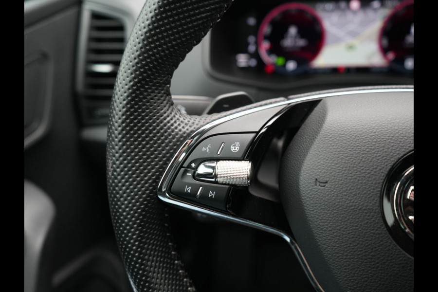 Škoda Karoq 1.5 TSI ACT Sportline Business FACELIFT MODEL DSG 150pk | Adaptive Cruise | Camera | Matrix LED | RS Sportstoelen Verwarmd | 18"L.M | Adaptive Onderstel | Keyless | Sfeerverlichting | Apple Carplay | Virtual | Navigatie | DAB |